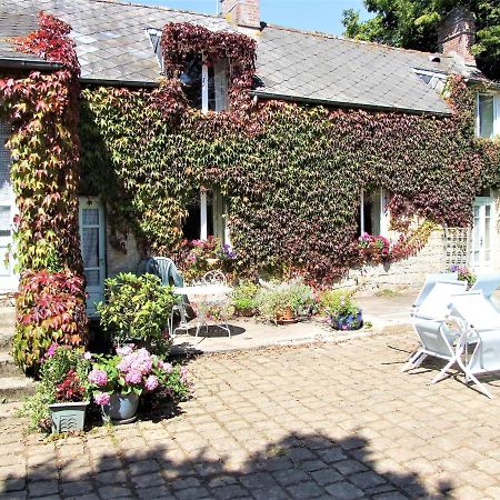 Апартаменты Le Glycine A Manoir Sainte Cecile Juvigny-Val-d'Andaine Экстерьер фото