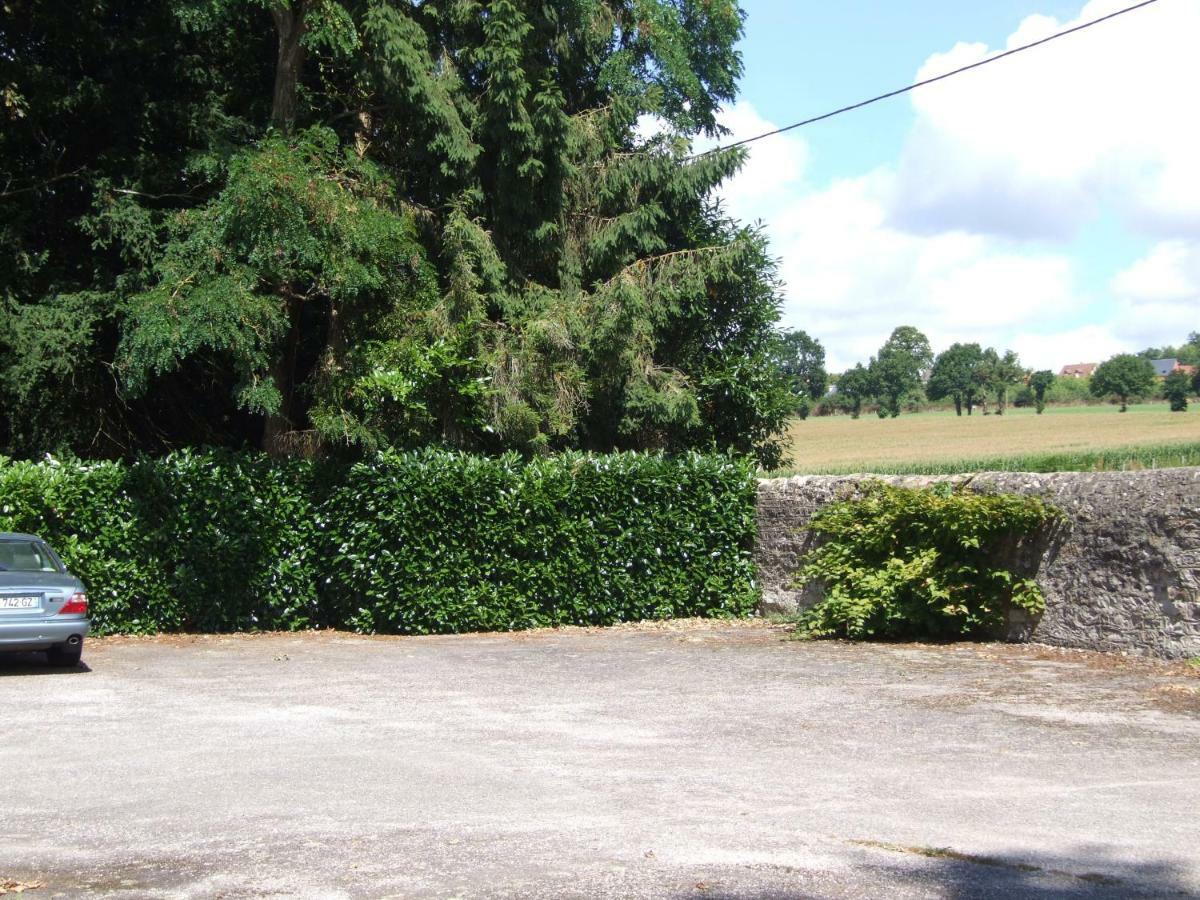 Апартаменты Le Glycine A Manoir Sainte Cecile Juvigny-Val-d'Andaine Экстерьер фото